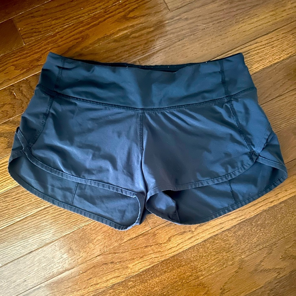 Lululemon Speedups 2.5” low rise